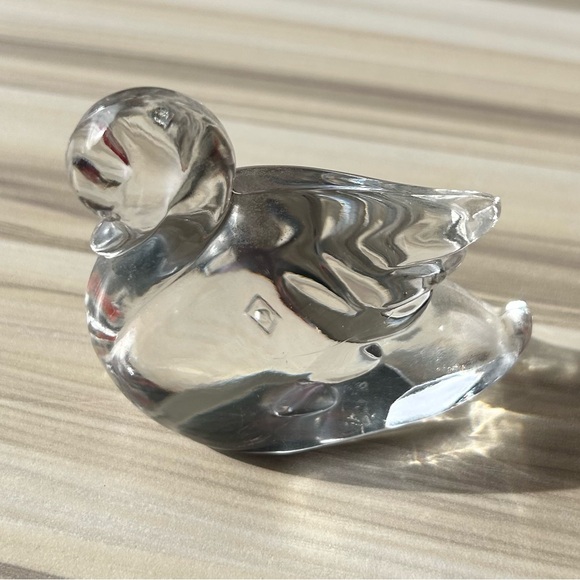 Heisey Other - Vintage HEISEY Crystal Cygnet baby swan